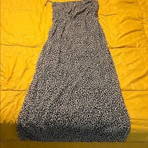 Chic Strapless Leopard Print Maxi Dress